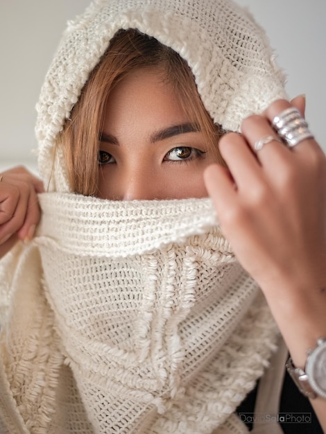 Portret van een jonge vrouw