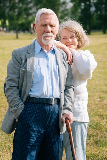 Portret van oudere man en vrouw