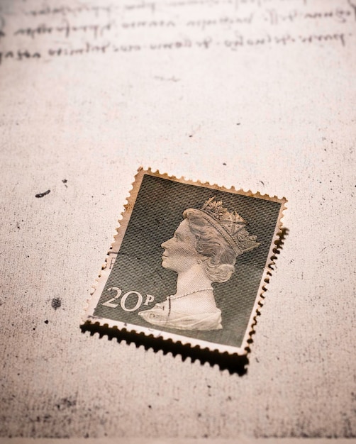 Фото Почтовые марки из сша на выставке марок канди