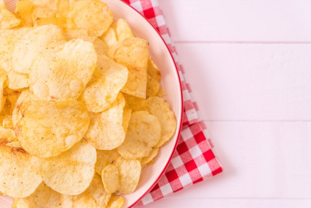 potato chips on plate