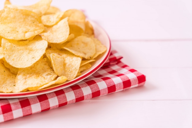 potato chips on plate