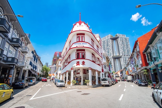 Photo potato head building on chinatown, singapore