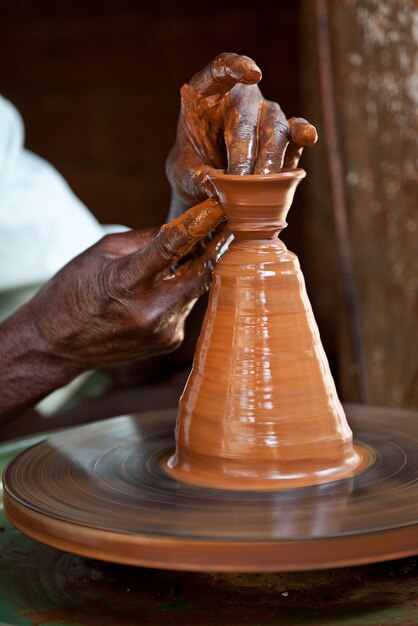 Potter throwing