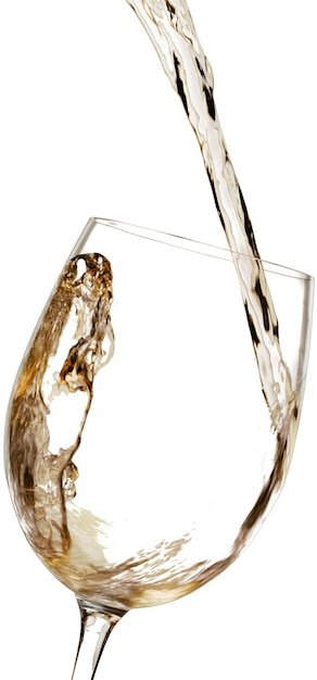 Наливание белого вина в бокал - изолированные