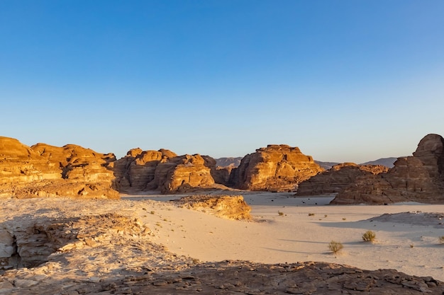 Prachtig berglandschap in de Sinaï-woestijn Egypte Canyon in Zuid-Sinaï