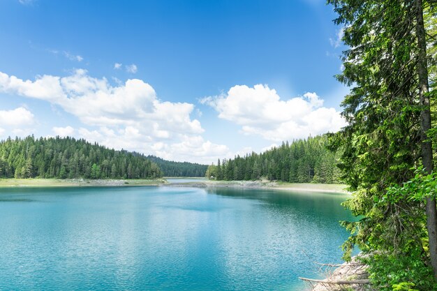 Prachtig blauw meer