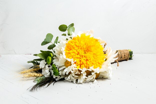 Prachtig fris licht boeket bloemen