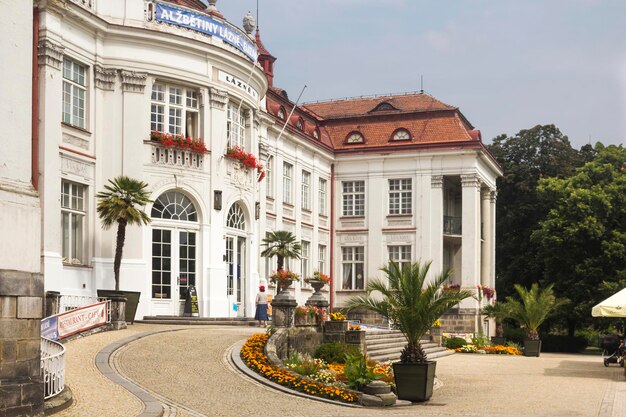 Prachtig gebouw in Karlovy Vary