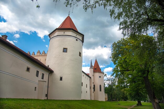 Prachtig historisch kasteel in de stad Kezmarok. Slowakije, Europa.