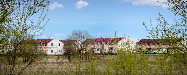 Prachtig landelijk landschapshuisje in zomerpanorama's