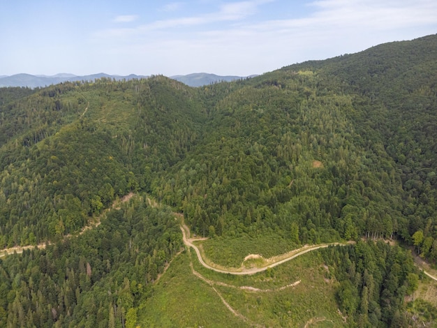 Prachtig landschap van bergen. Luchtfoto