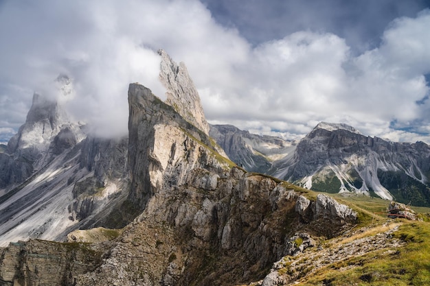 Prachtig landschap van de Seceda-piek in de Dolomieten Alpen Odle bergketen Zuid-Tirol Italië Europa