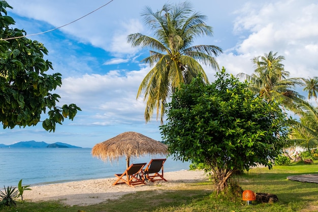 Prachtig landschapsmening van Kohmak-eiland in Thailand