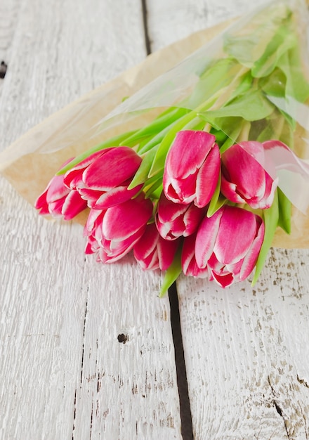 Foto prachtig roze tulpenboeket