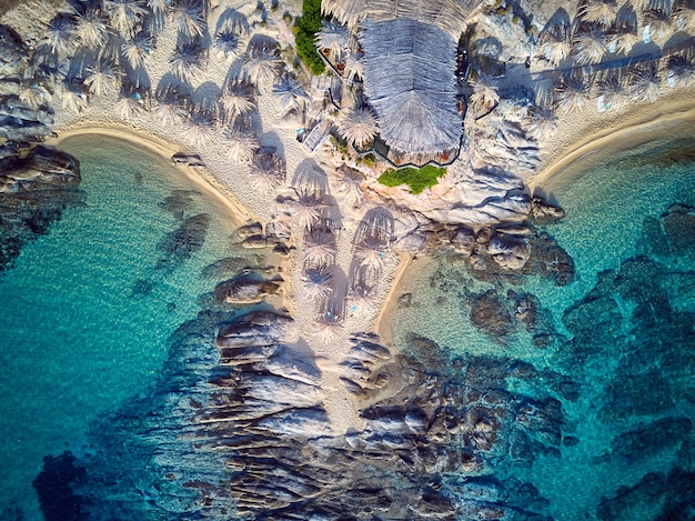 Prachtig strand boven luchtfoto drone shot
