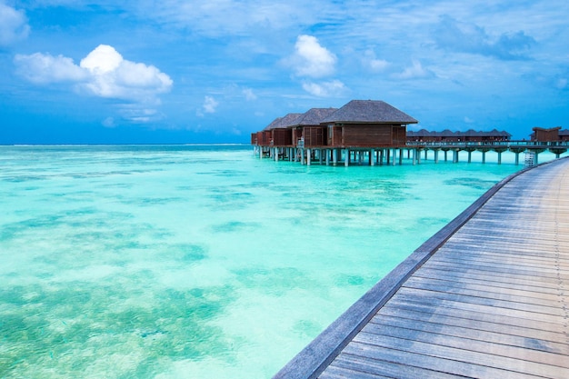 Prachtig tropisch eiland Malediven met strand