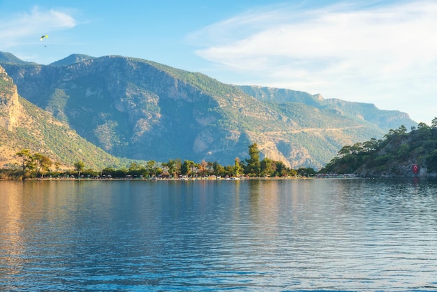 Prachtig uitzicht op Blue Lagoon in Oludeniz stad Mugla regio Turkije Zomervakantie reisbestemming