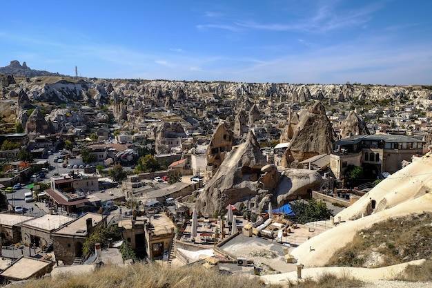 Prachtig uitzicht op de bergen en rotsen in Cappadocië, Turkije, kalkoen, foto van hoge kwaliteit