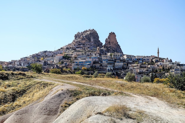 Prachtig uitzicht op de bergen en rotsen in Cappadocië, Turkije