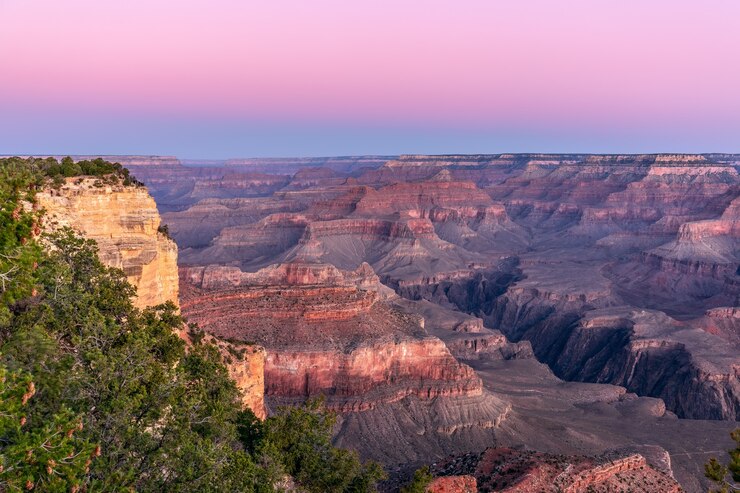 Foto prachtig uitzicht op de grand canyon bij zonsondergang