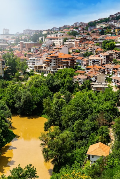Prachtig uitzicht op de oude stad in Veliko Tirnovo, Bulgarije