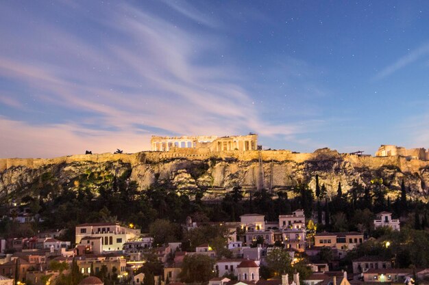 Prachtig uitzicht op het Akropolis Plaka-gebied in Athene, Griekenland