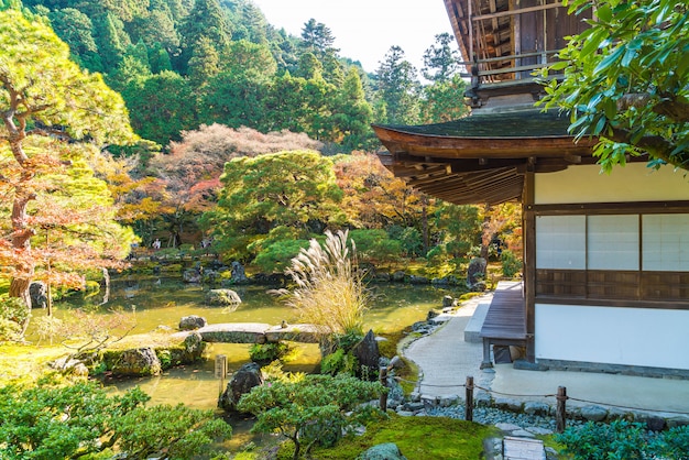 Prachtige architectuur in de silver pavillion ginkakuji-tempel