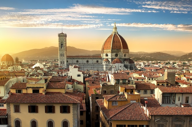 Prachtige basiliek van Santa Maria del Fiore in Florence, Italië