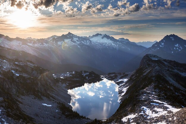 Prachtige bergtop in North Cascade Range, Washington / USA