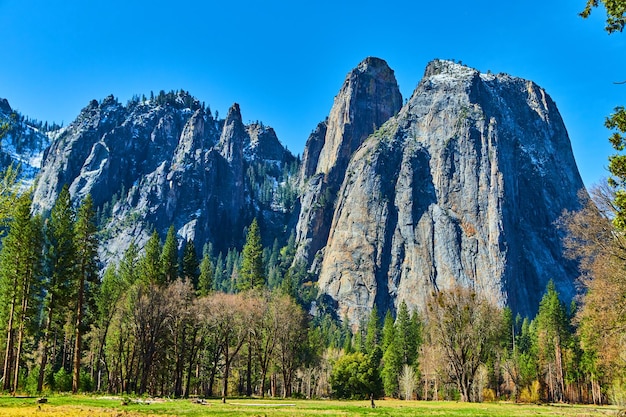 Prachtige kathedraalrotsen in Yosemite National Park