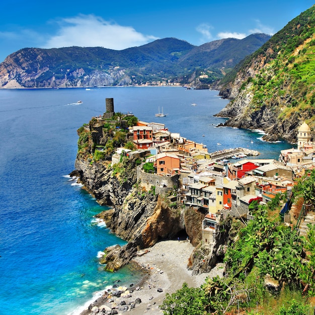 Prachtige landschappen van de Ligurische kust van Italië