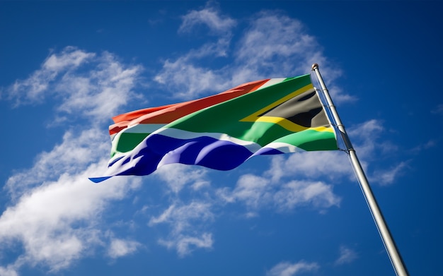 Prachtige nationale vlag van Zuid-Afrika wapperen