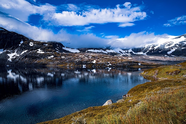 Prachtige natuur Noorwegen natuurlijke landschap.