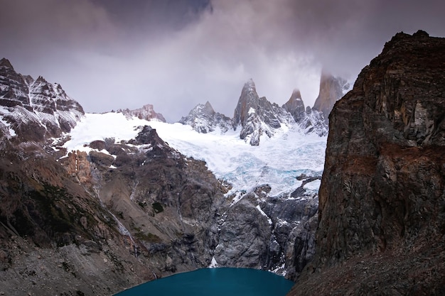 Prachtige natuur van Patagonië. Fitz Roy-trektocht, uitzicht op het Andesgebergte, Los Glaciers National Park, E