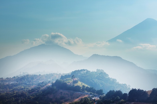 Prachtige vulkaanlandschappen in Guatemala, Midden-Amerika