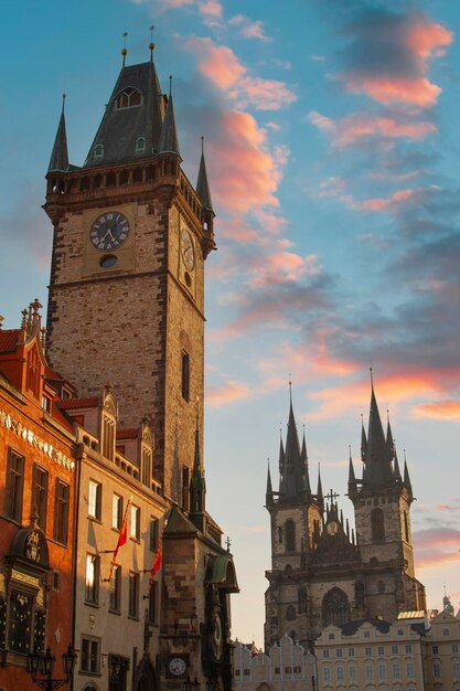 Photo prague under sunlight