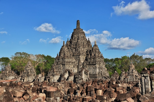 Prambanan is een hindoe-tempel in Yogyakarta, Java, Indonesië