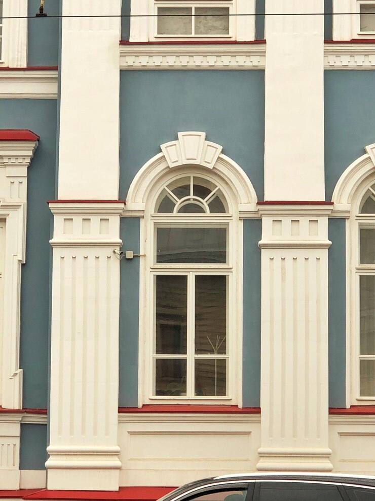 Pre-revolutionair Russisch gebouw gebouwd in 1750-1900 in de provinciestad Perm