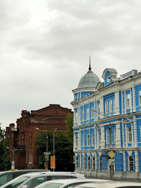 Pre-revolutionair Russisch gebouw gebouwd in 1750-1900 in de provinciestad Perm