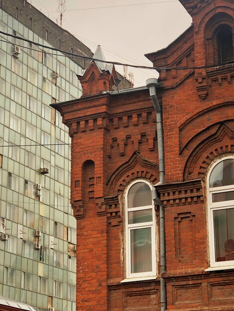 Photo pre-revolutionary russian building built in 1750-1900 in the provincial city of perm