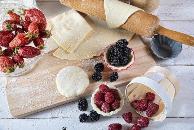 Preparation for cake with berries