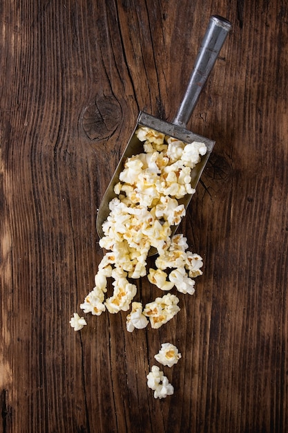 Prepared salted popcorn