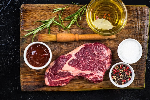 Preparing bees steak for BBQ