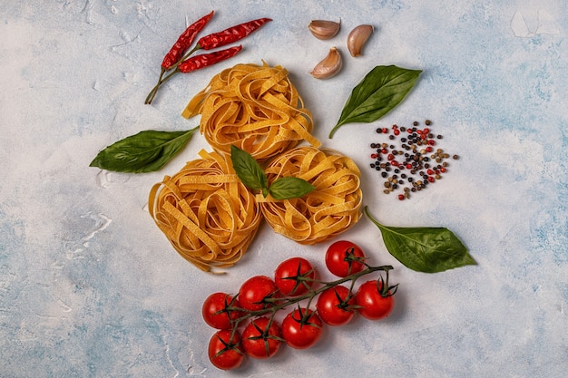 Preparare cibo italiano