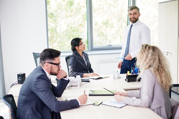 Presenting Creative Ideas to Colleagues