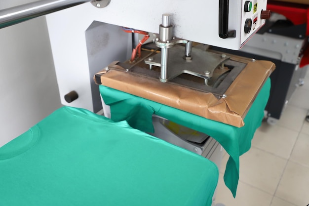 press printing on colored tshirts press for printing images on fabric Large industrial textile printing machine