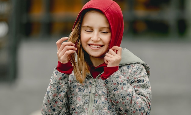 Preteen meisje herfst portret