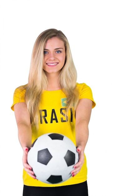 Foto appassionato di calcio in t-shirt brasil