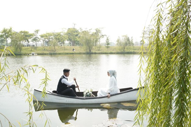 prewedding photos at the lake