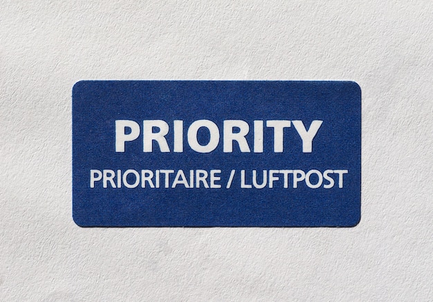 priority mail label